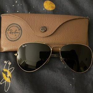 Ray-ban aviator sunglasses